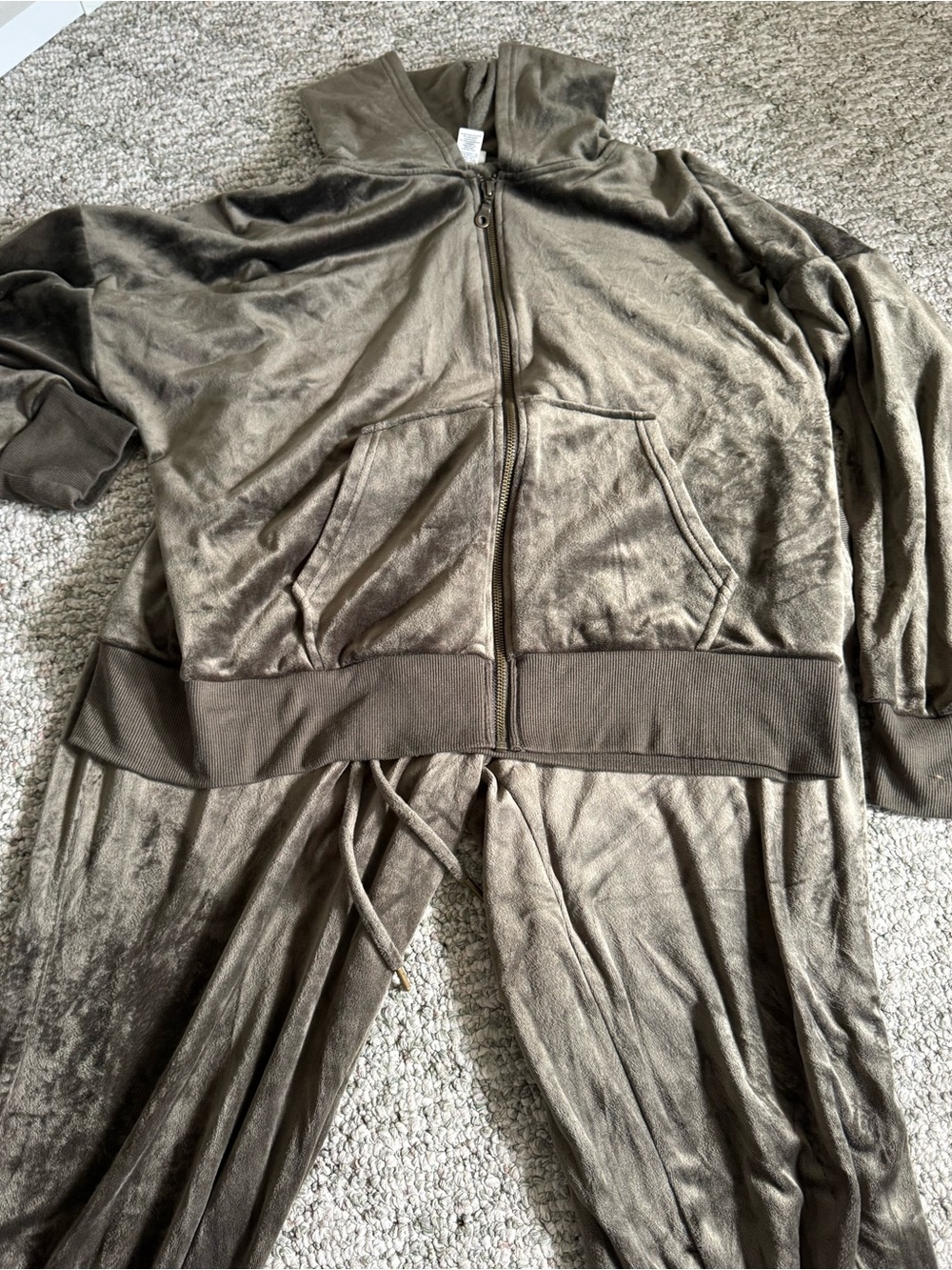 Plush Olive Green Zip-Up Track Jacket & Joggers Set